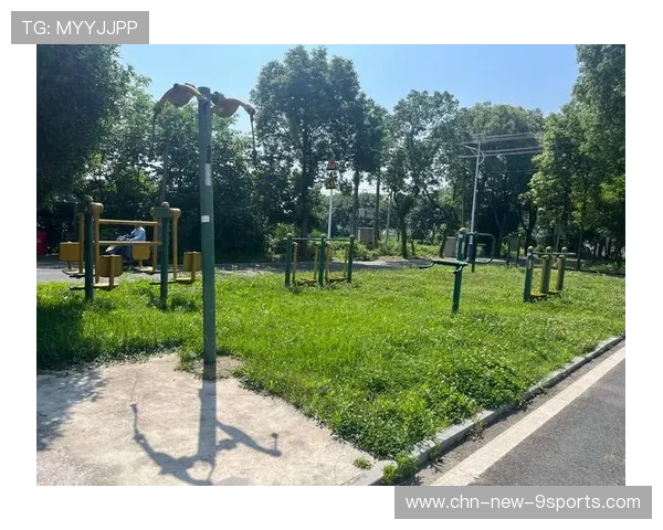 篮球联赛推动场馆绿色改造降低运营成本，篮球场提升改造